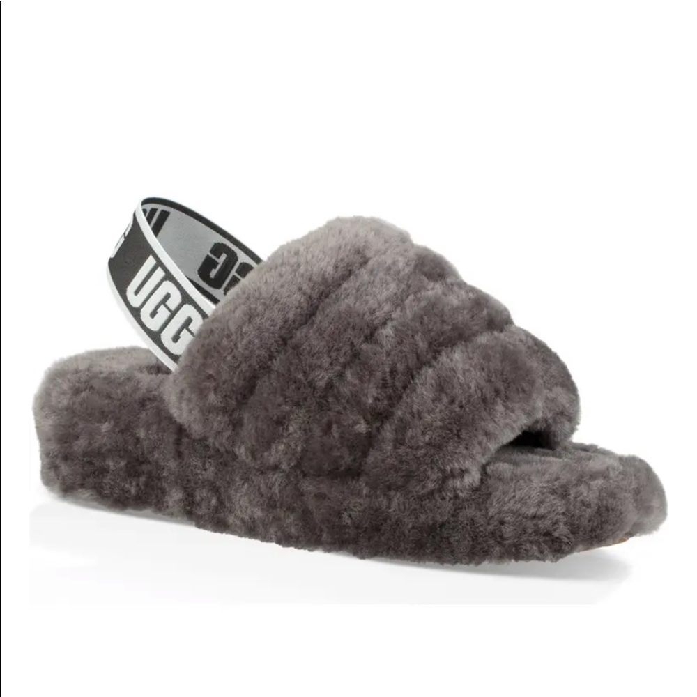 UGG Gray Fluffy Slippers - Size 7
